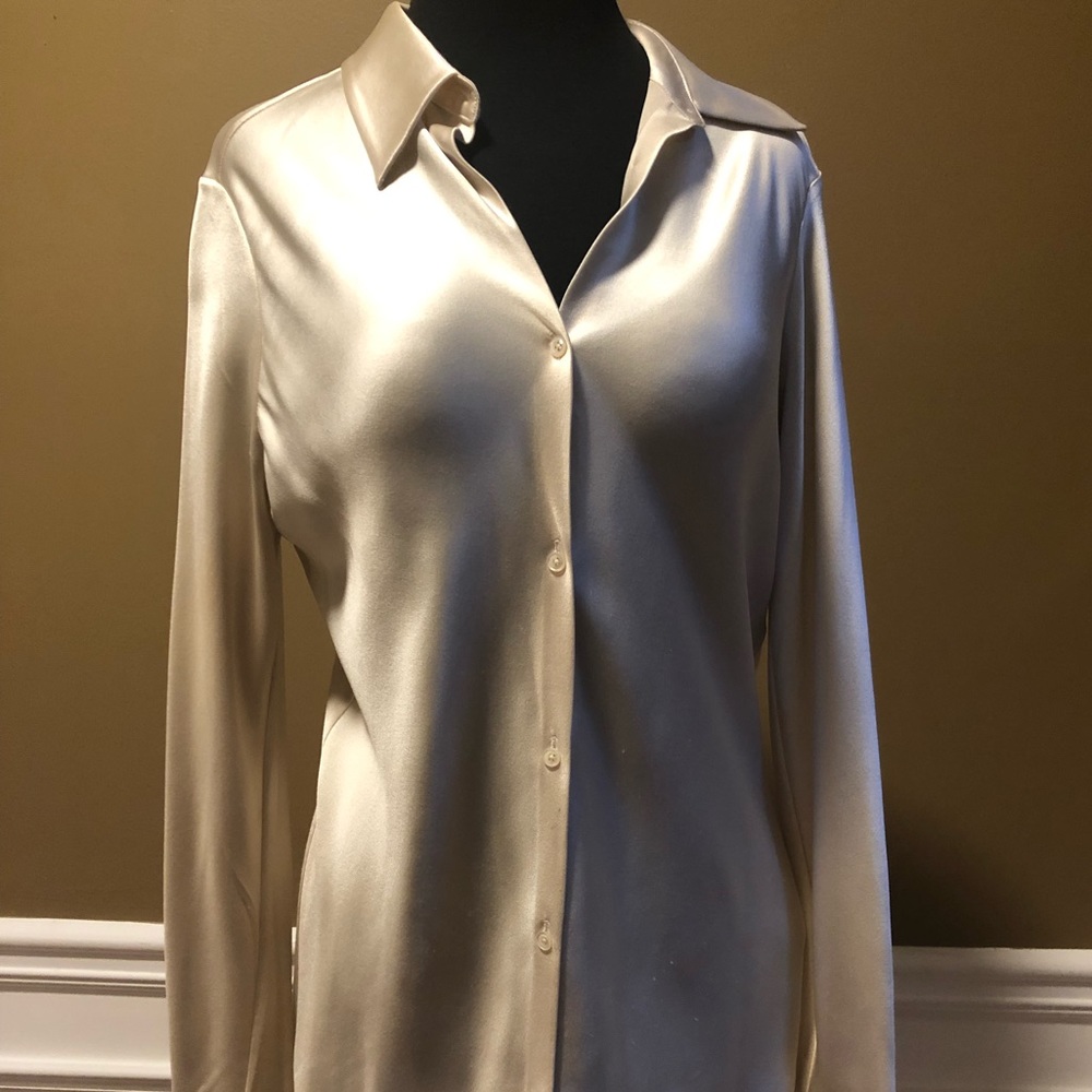 Women’s blouse